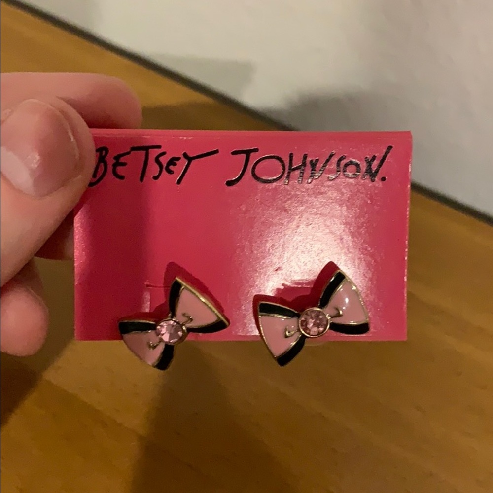 Pink bow earrings